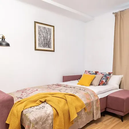 Rent Like - Sniadeckich 1/15 *