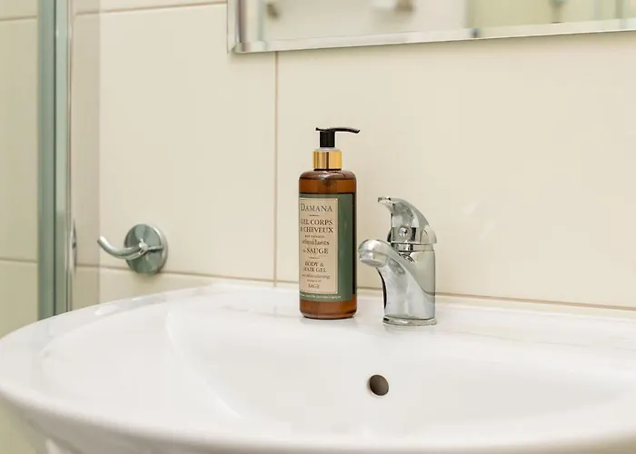 Rent Like - śniadeckich 1/15 * Warschau